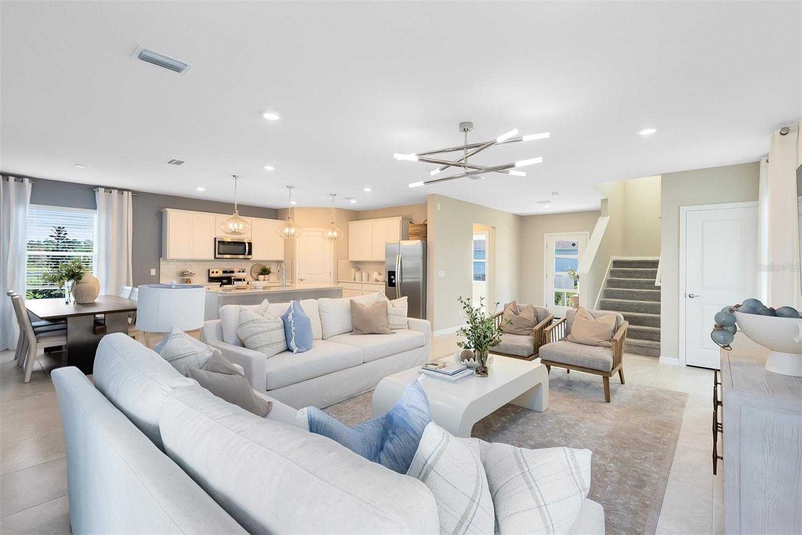 Image 11 of 23 For 6947 Copperwood Avenue