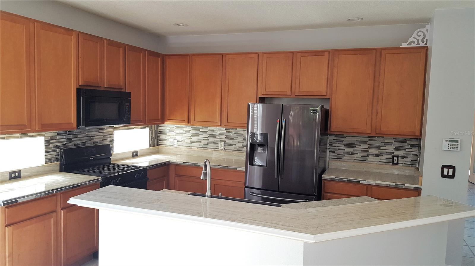 Image 33 of 43 For 11235 Rapallo Lane