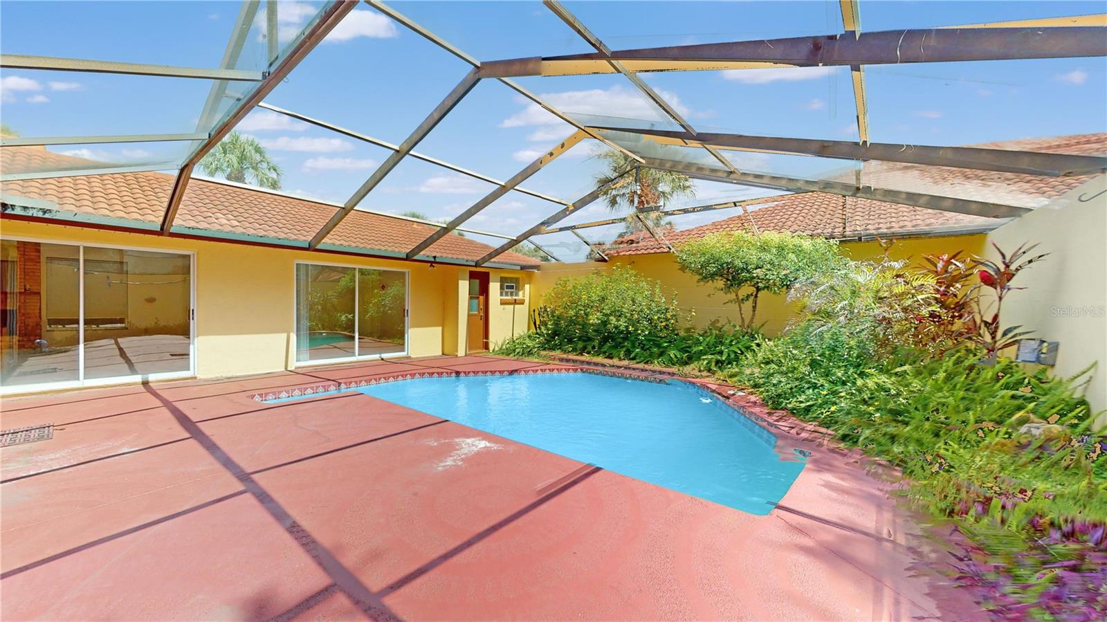 Image 22 of 24 For 5045 Bermuda Circle 12