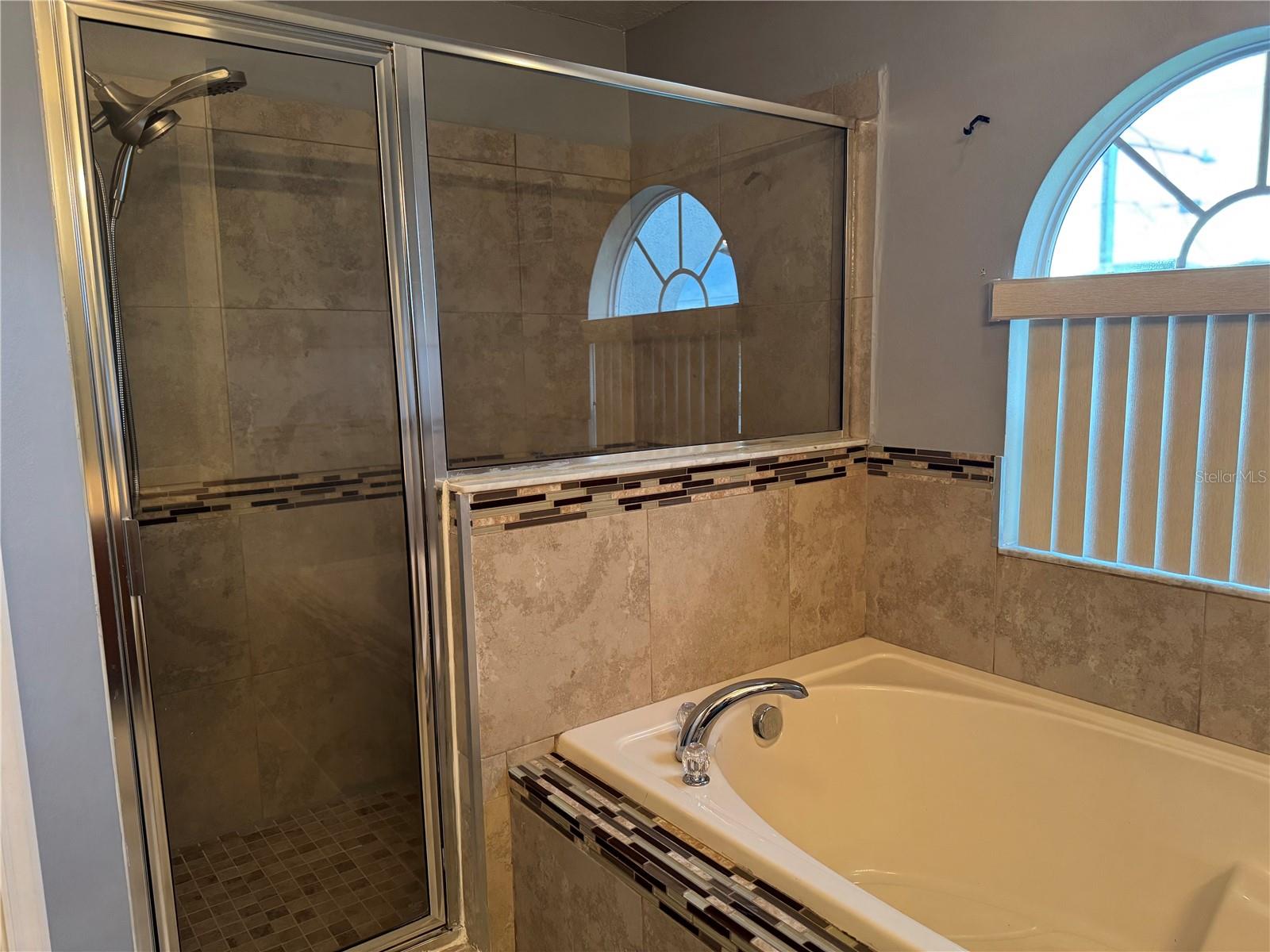 Image 12 of 20 For 222 Abbotsbury Drive