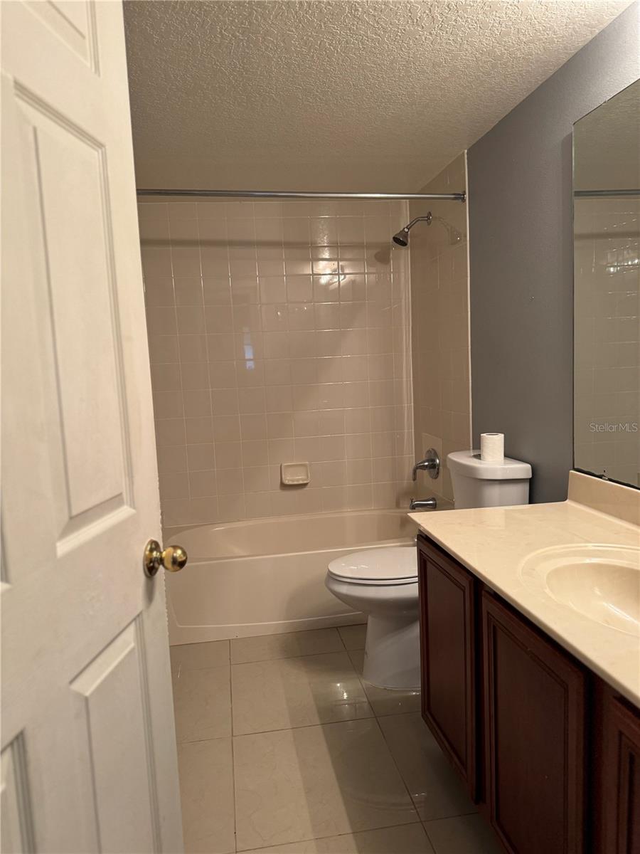 Image 14 of 20 For 222 Abbotsbury Drive