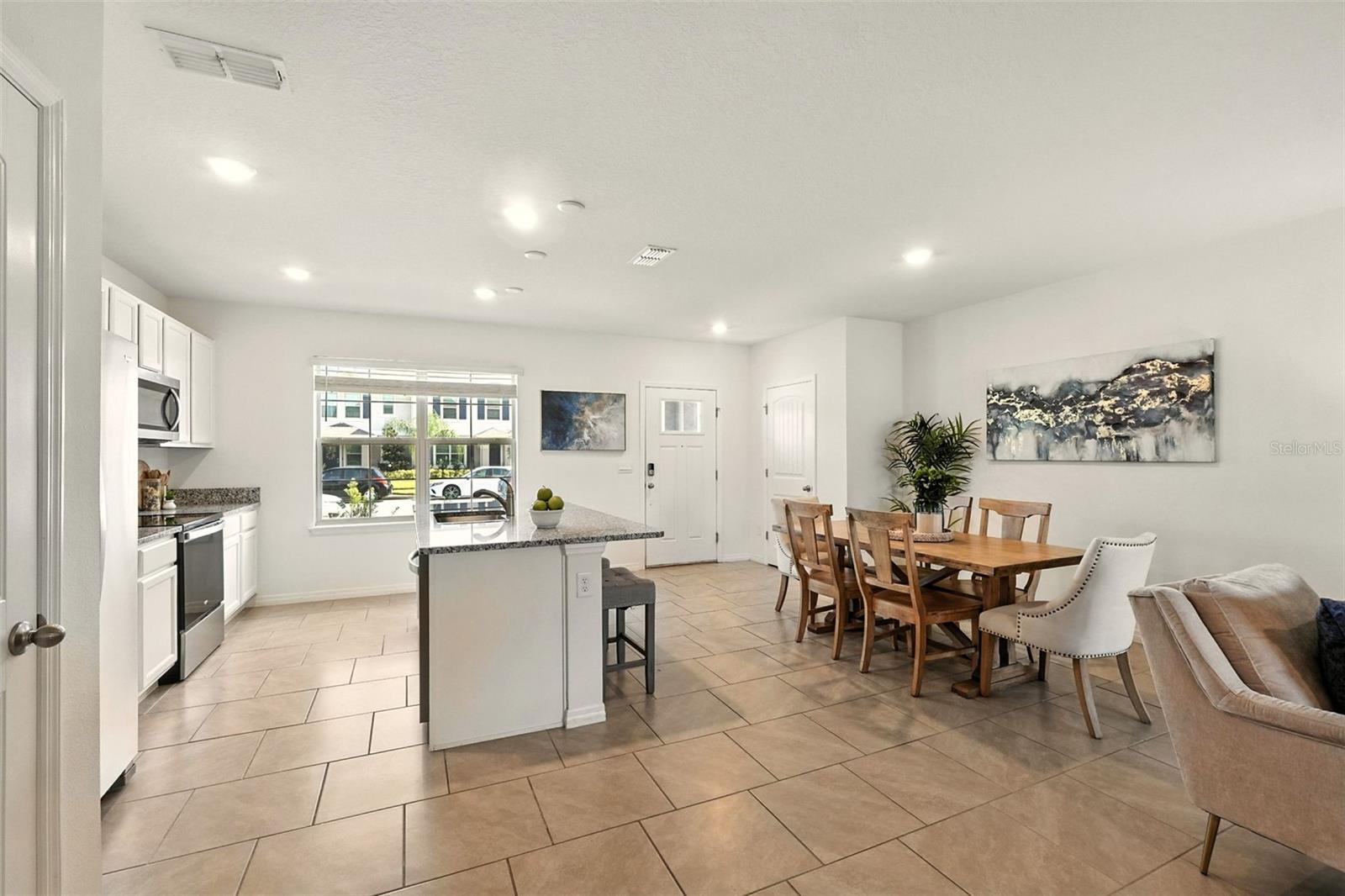 Image 13 of 50 For 13298 Pontoon Road