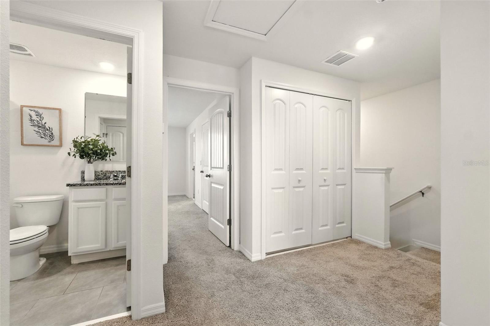Image 31 of 50 For 13298 Pontoon Road