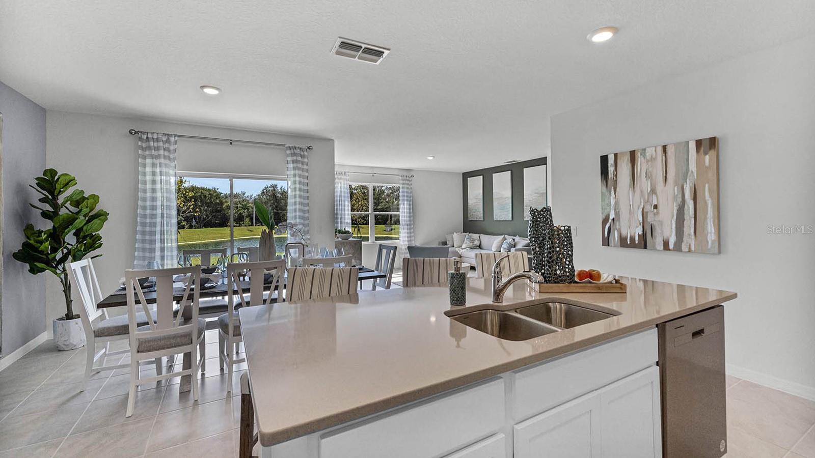 Image 7 of 30 For 1732 Grandiose Drive