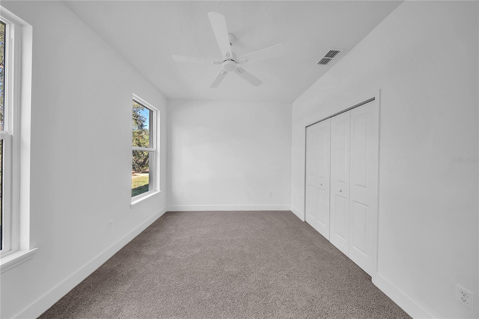 Image 24 of 44 For 17135 Sw 41 Ct,