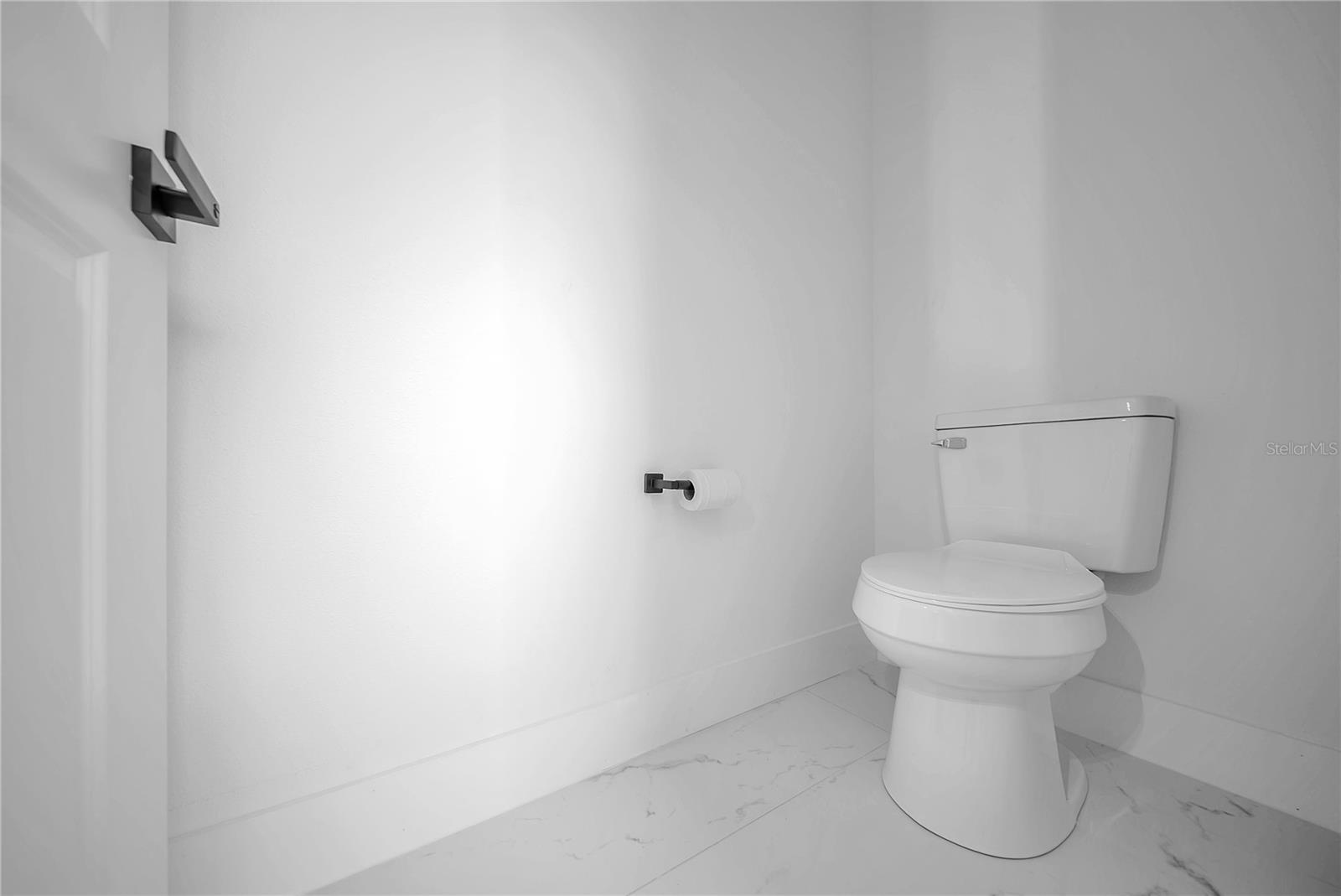 Image 36 of 44 For 17135 Sw 41 Ct,