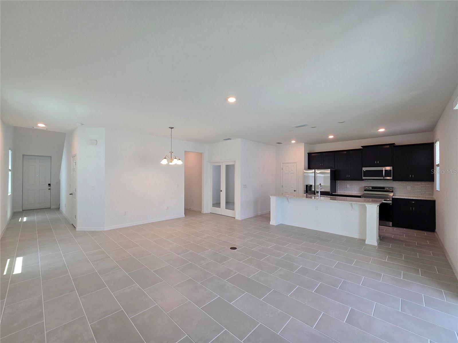 Image 3 of 12 For 1137 Blue Garden Drive