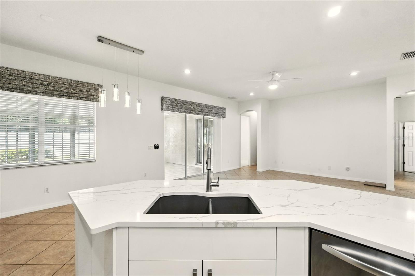 Image 8 of 19 For 7282 Chelsea Harbour Drive