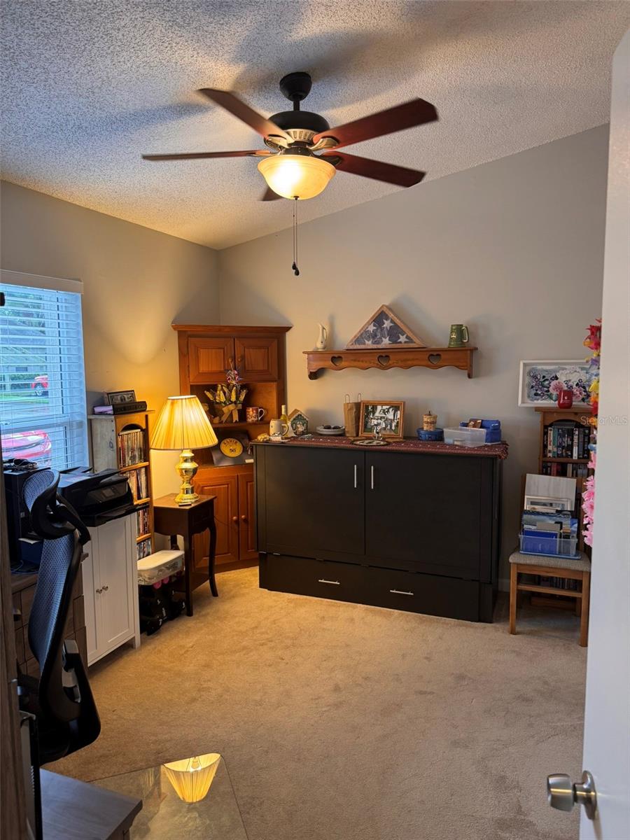 Image 18 of 22 For 7744 Country Place C4