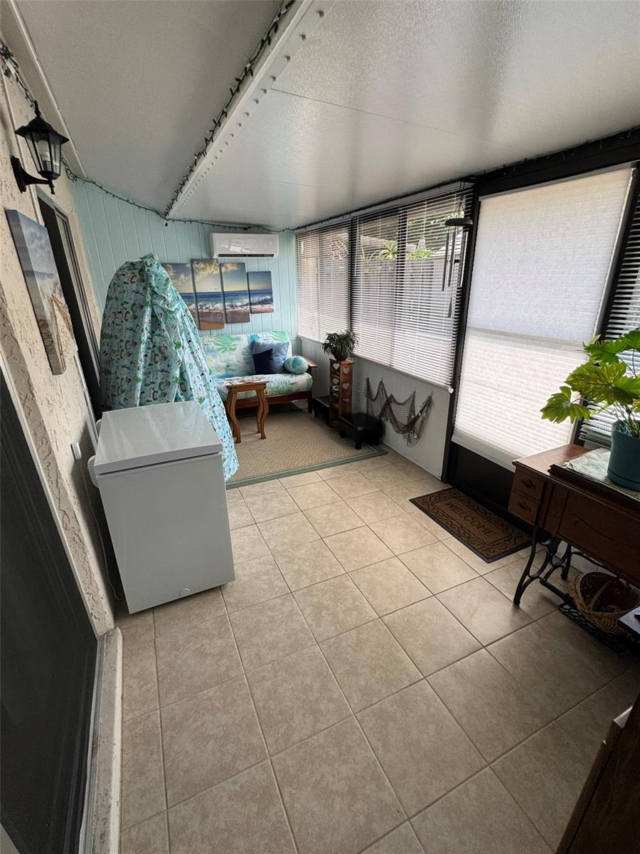 Image 20 of 22 For 7744 Country Place C4