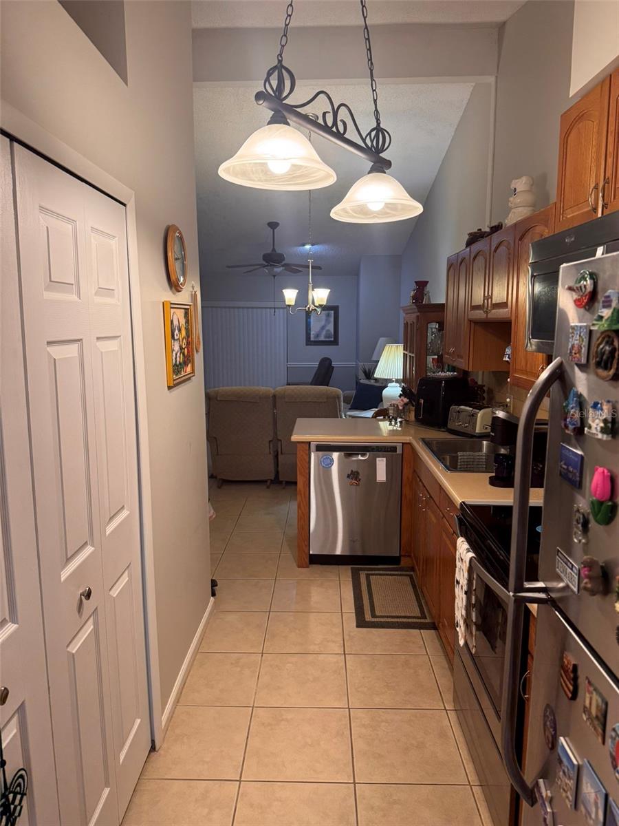 Image 5 of 22 For 7744 Country Place C4