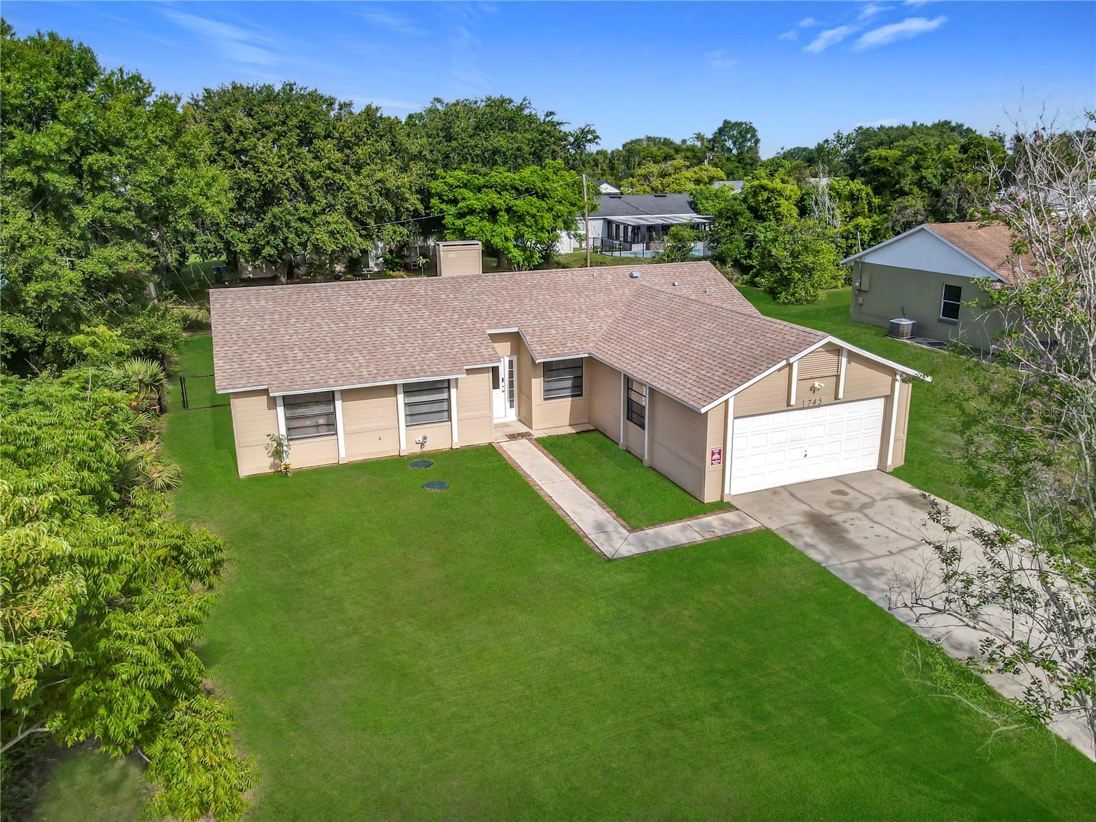 Image 2 of 39 For 745 Mentmore Circle