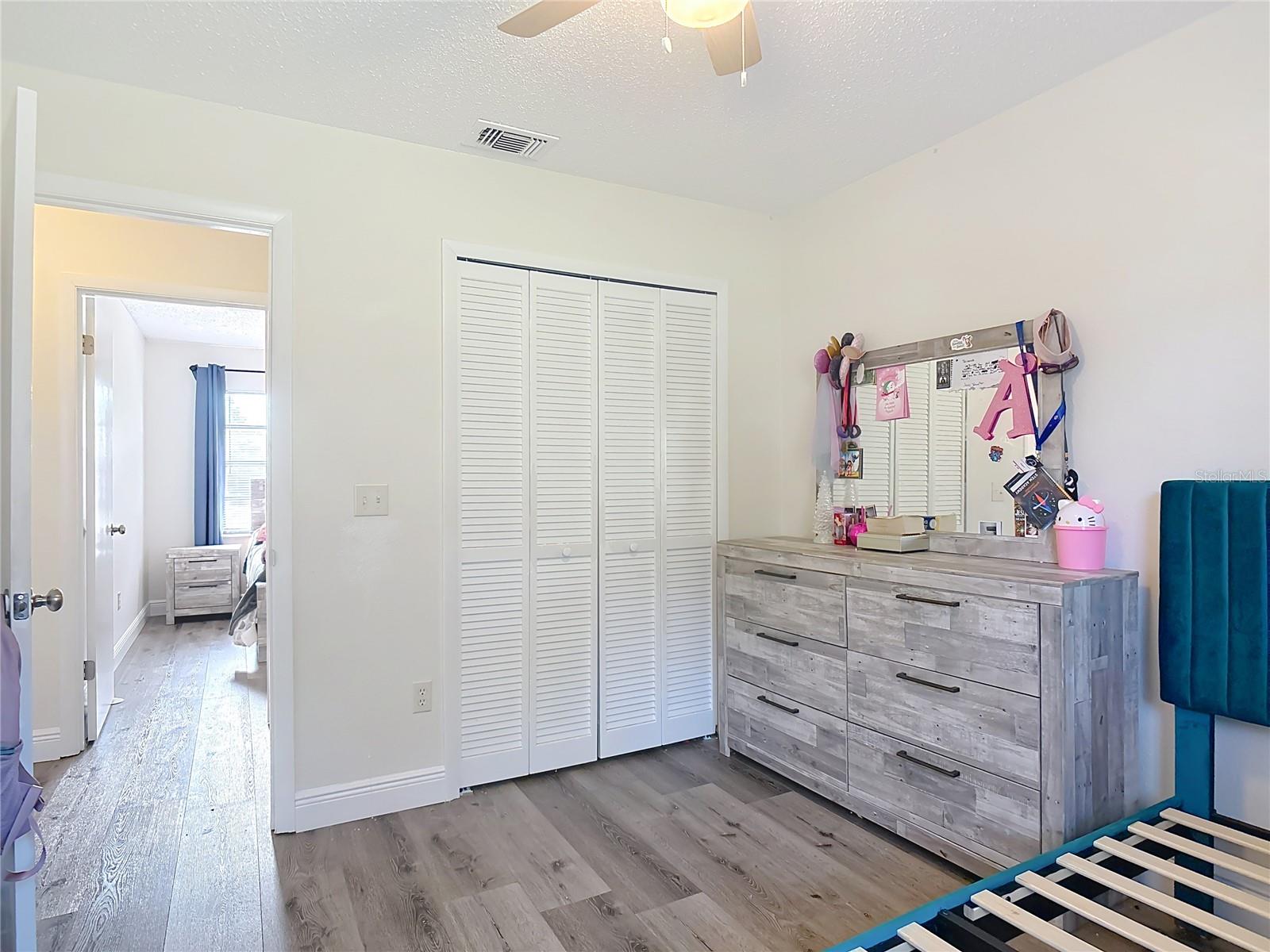 Image 23 of 39 For 745 Mentmore Circle