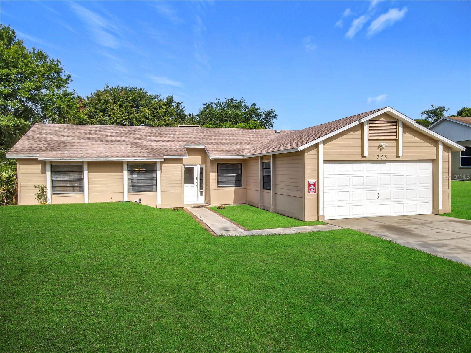 Image 4 of 39 For 745 Mentmore Circle