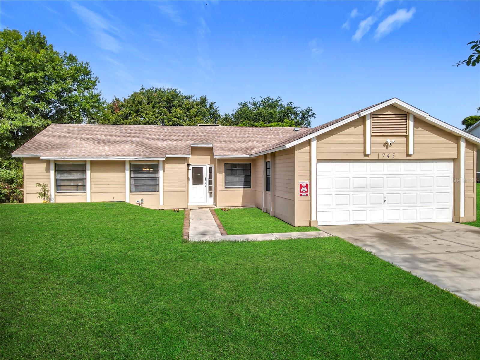 Image 5 of 39 For 745 Mentmore Circle