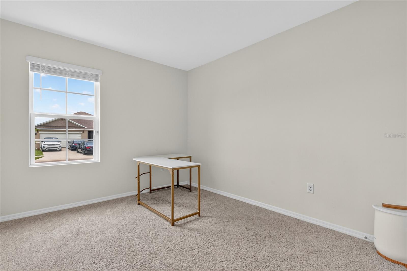 Image 14 of 40 For 612 Auburn Grove Terrace