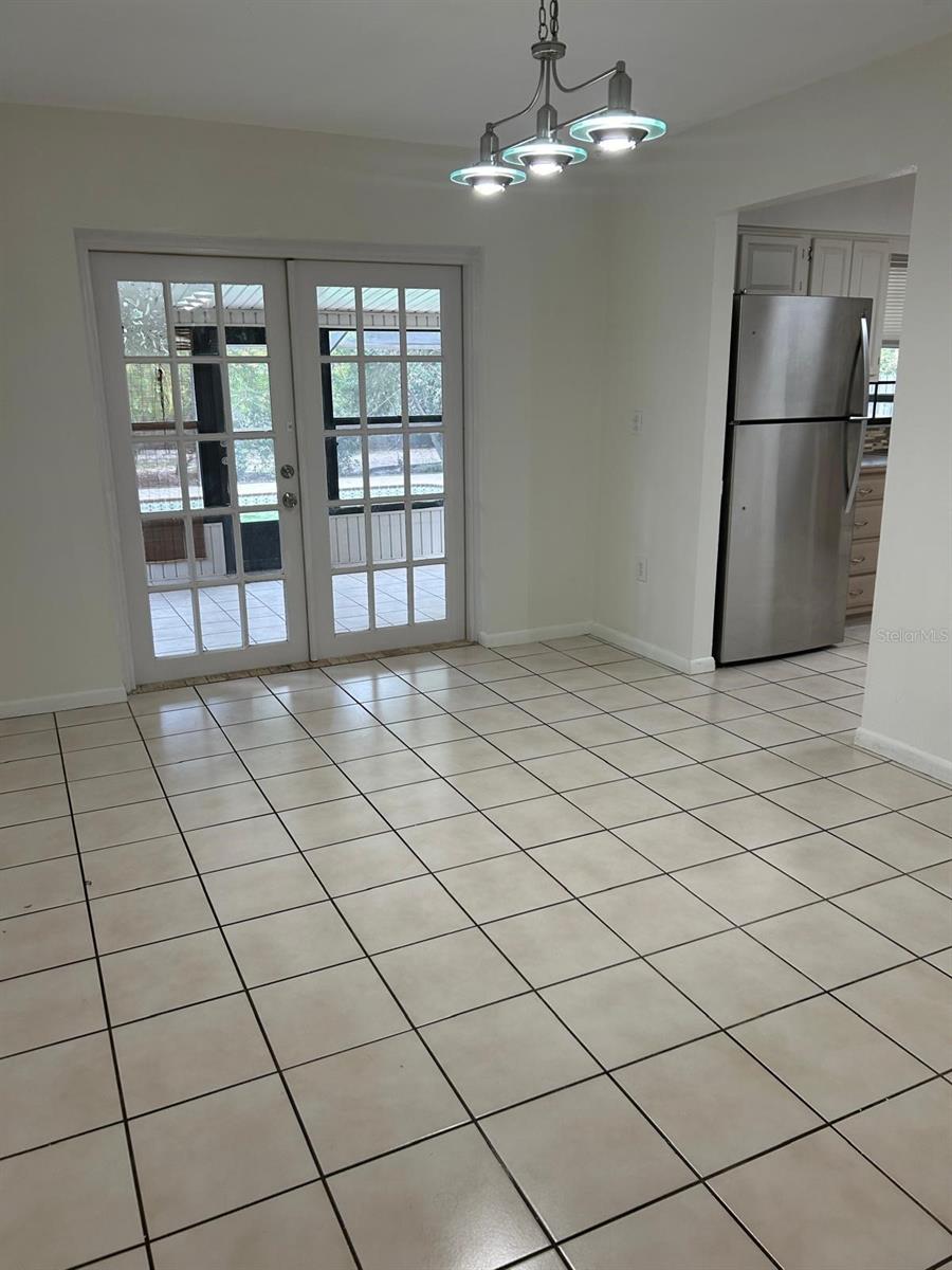 Image 4 of 11 For 4634 Jones Trail