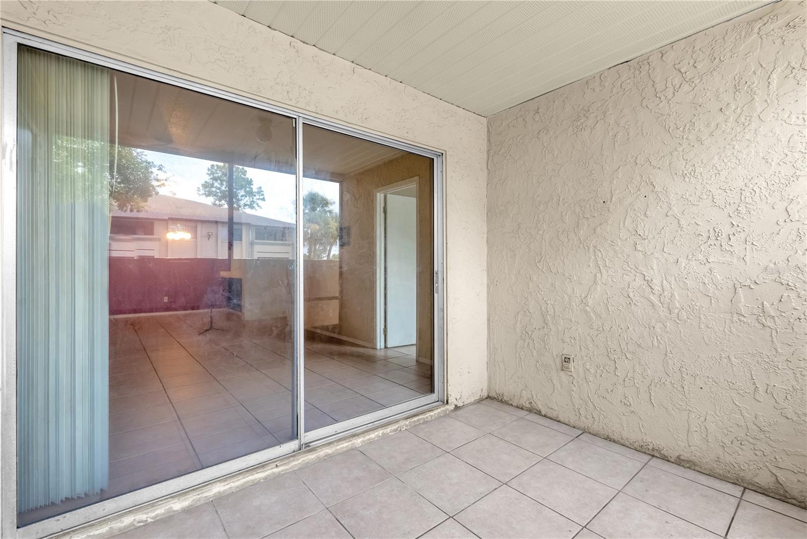 Image 17 of 22 For 6118 Curry Ford Road 127