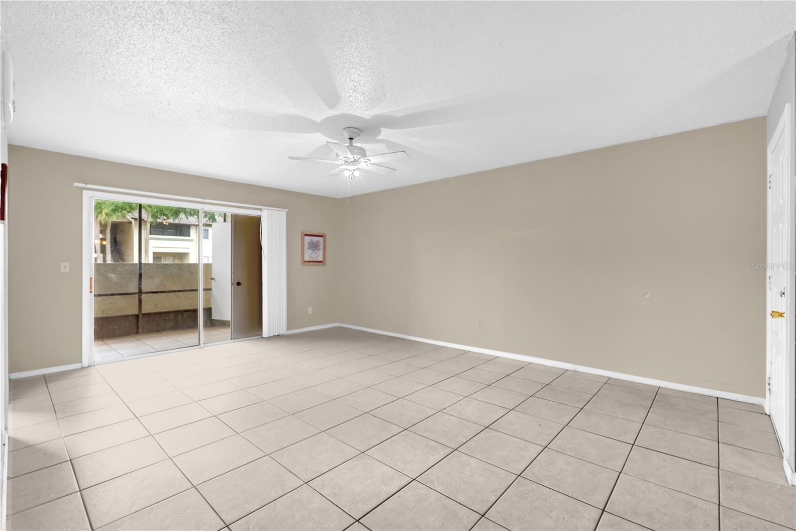 Image 3 of 22 For 6118 Curry Ford Road 127