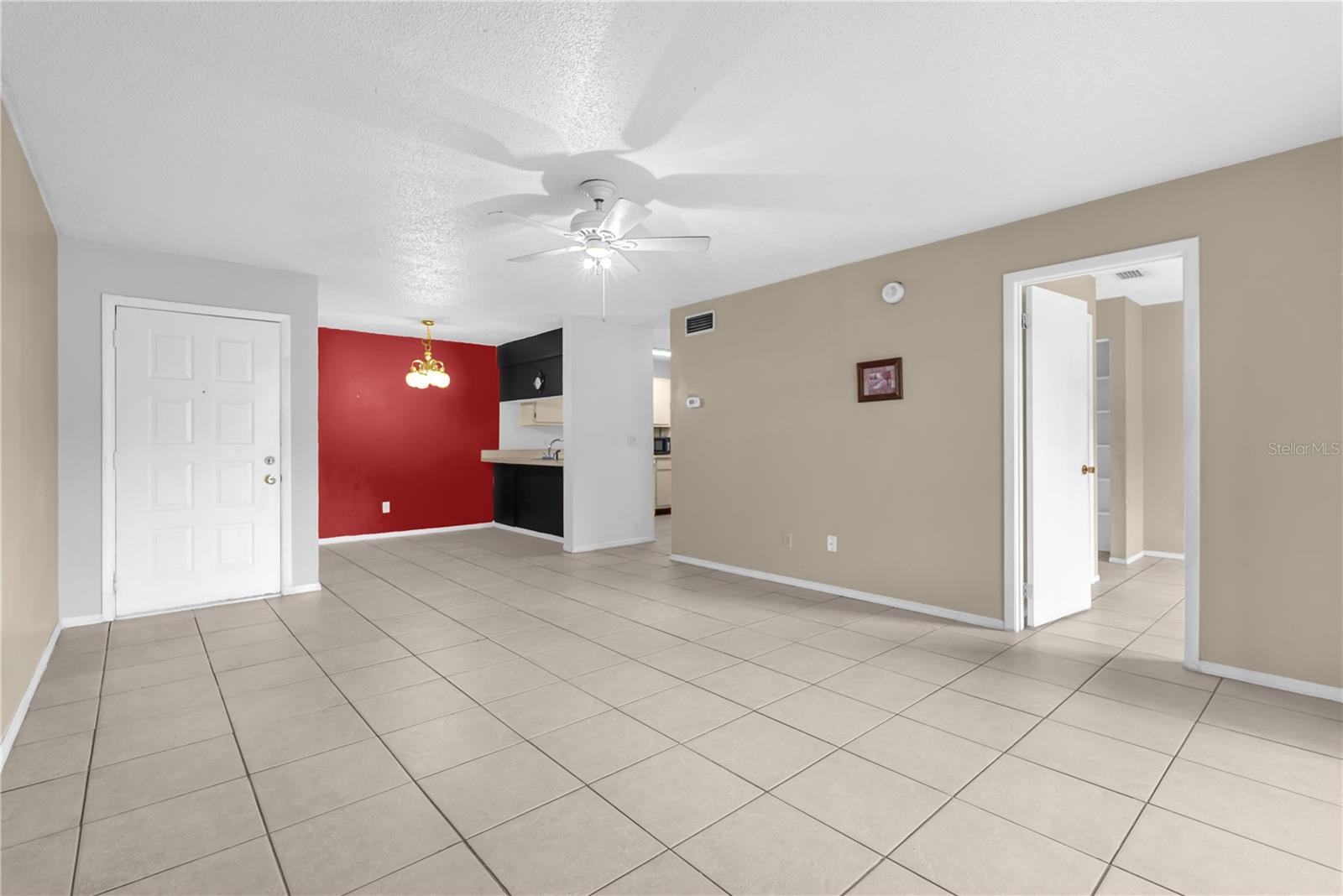 Image 4 of 22 For 6118 Curry Ford Road 127