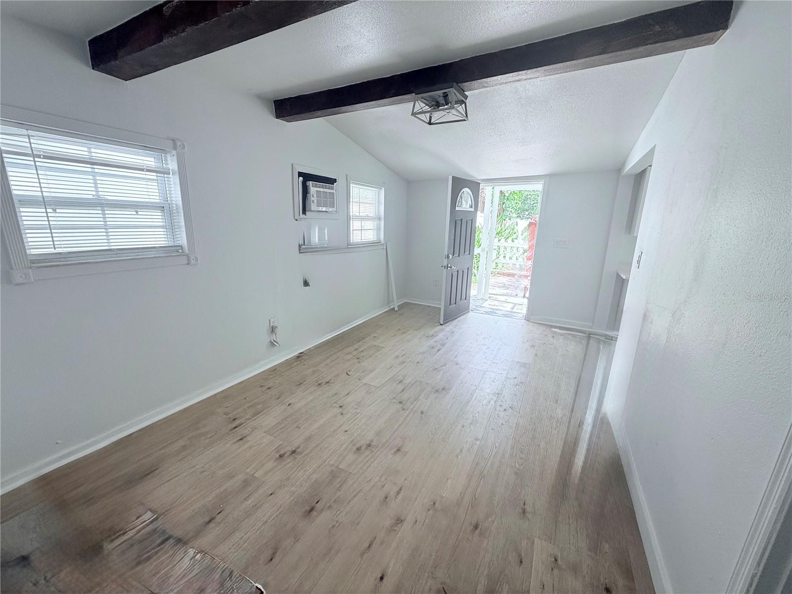 Image 2 of 7 For 2120b Carlton Drive
