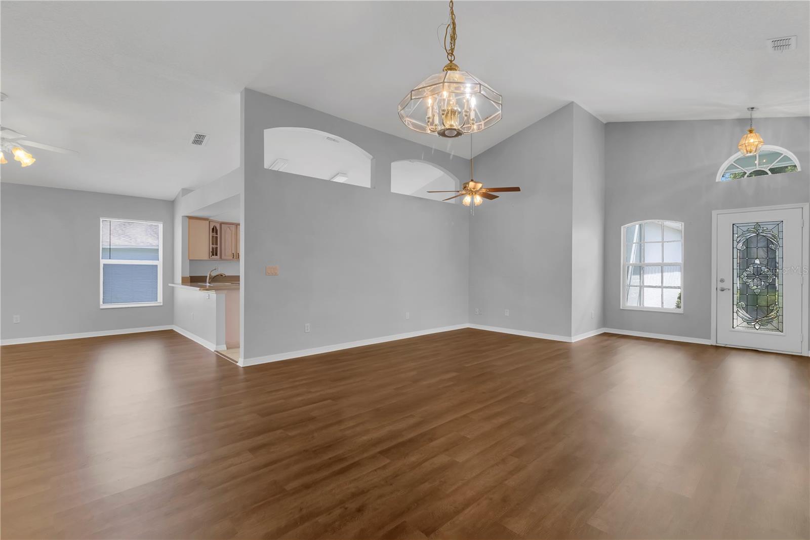 Image 9 of 48 For 3507 Tenby Circle