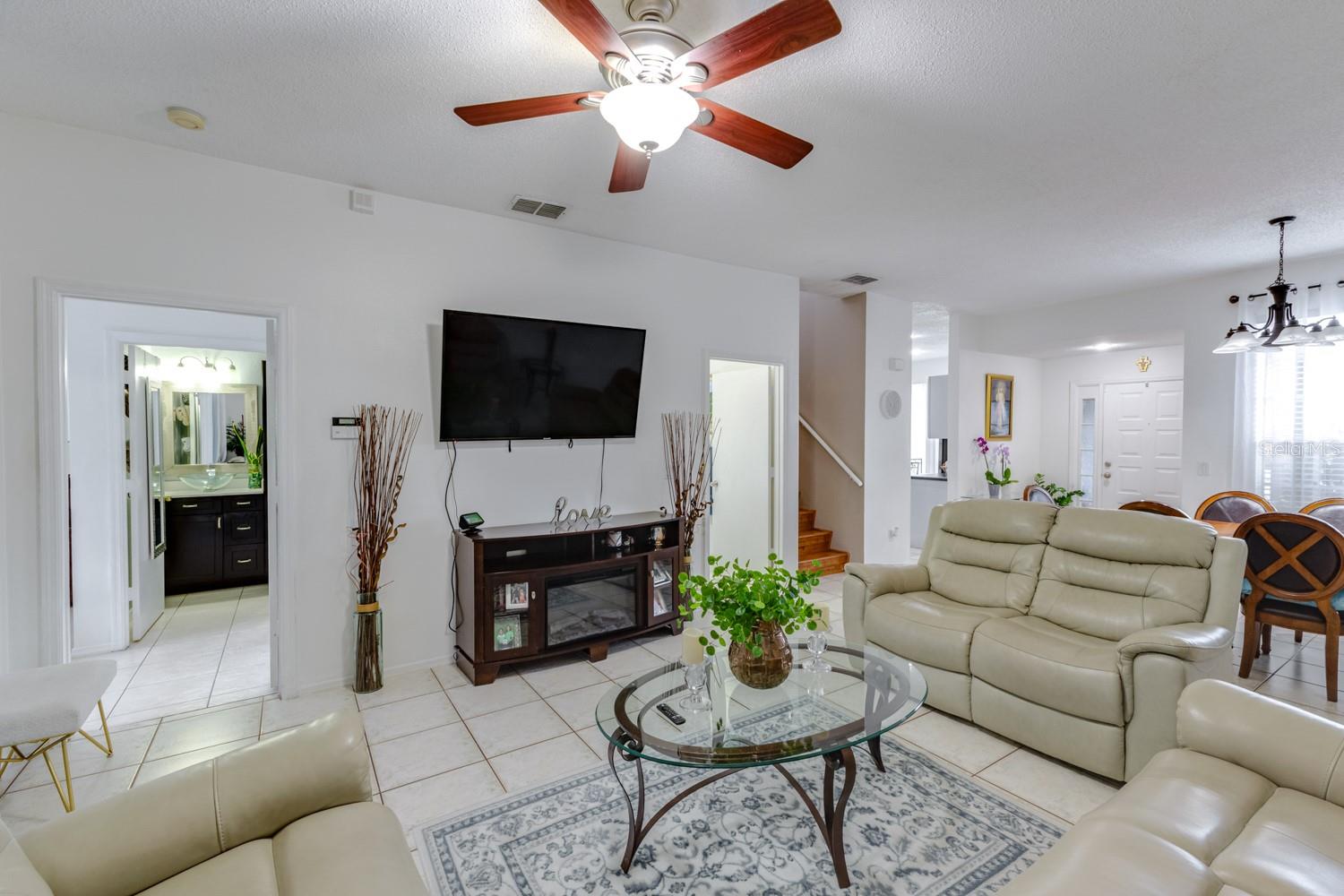 Image 11 of 23 For 14576 Laguna Beach Circle