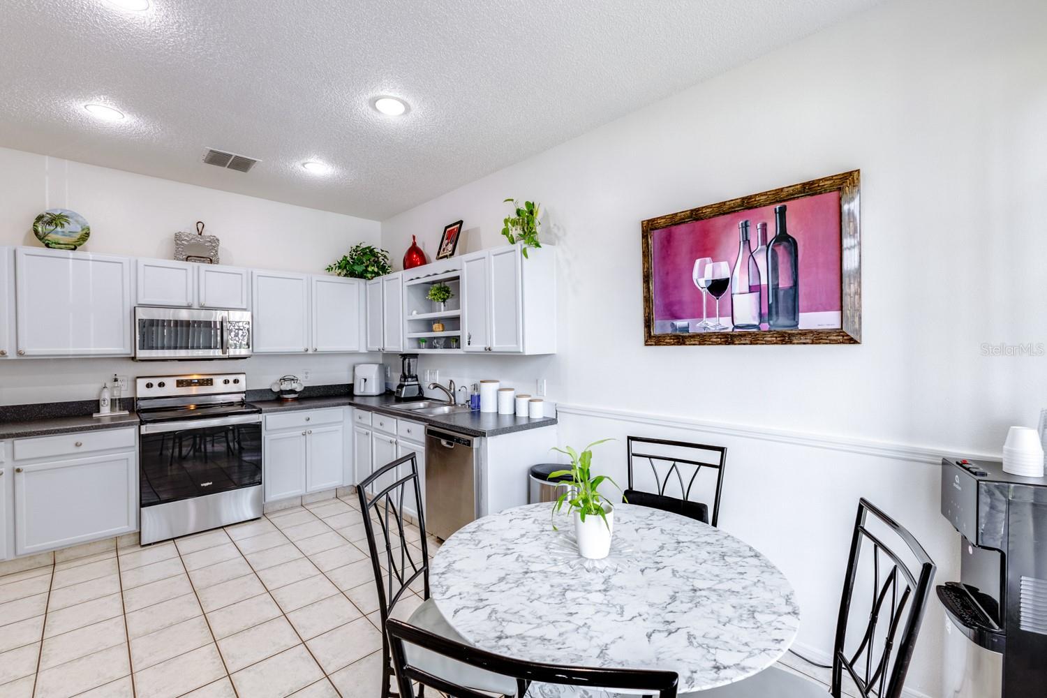 Image 9 of 23 For 14576 Laguna Beach Circle