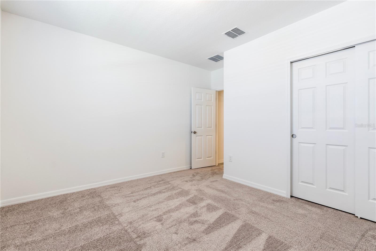 Image 6 of 13 For 1131 Foreshore Lane