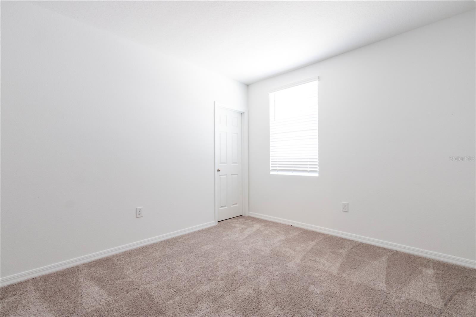 Image 7 of 13 For 1131 Foreshore Lane