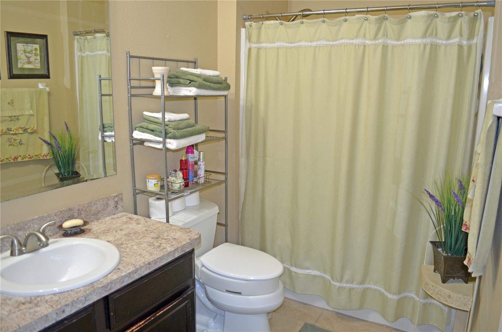 Image 16 of 23 For 7866 Tanbier Drive