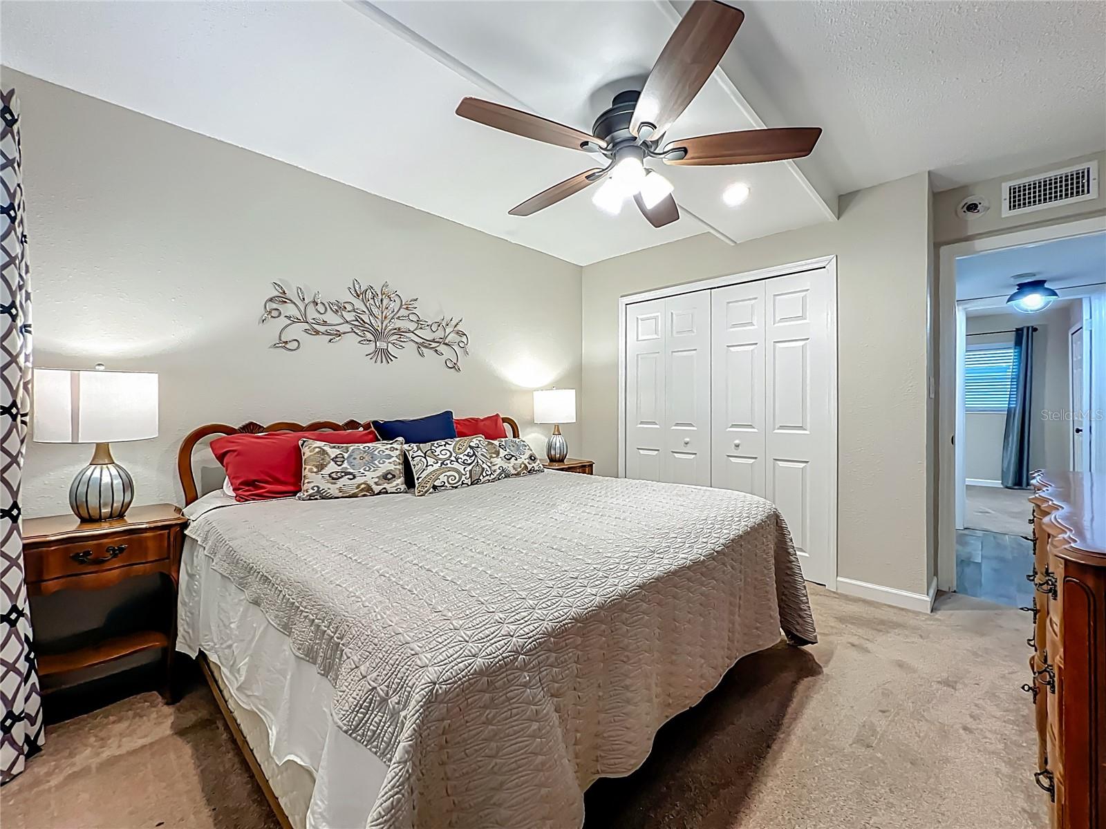 Image 15 of 44 For 1100 Delaney Avenue C13