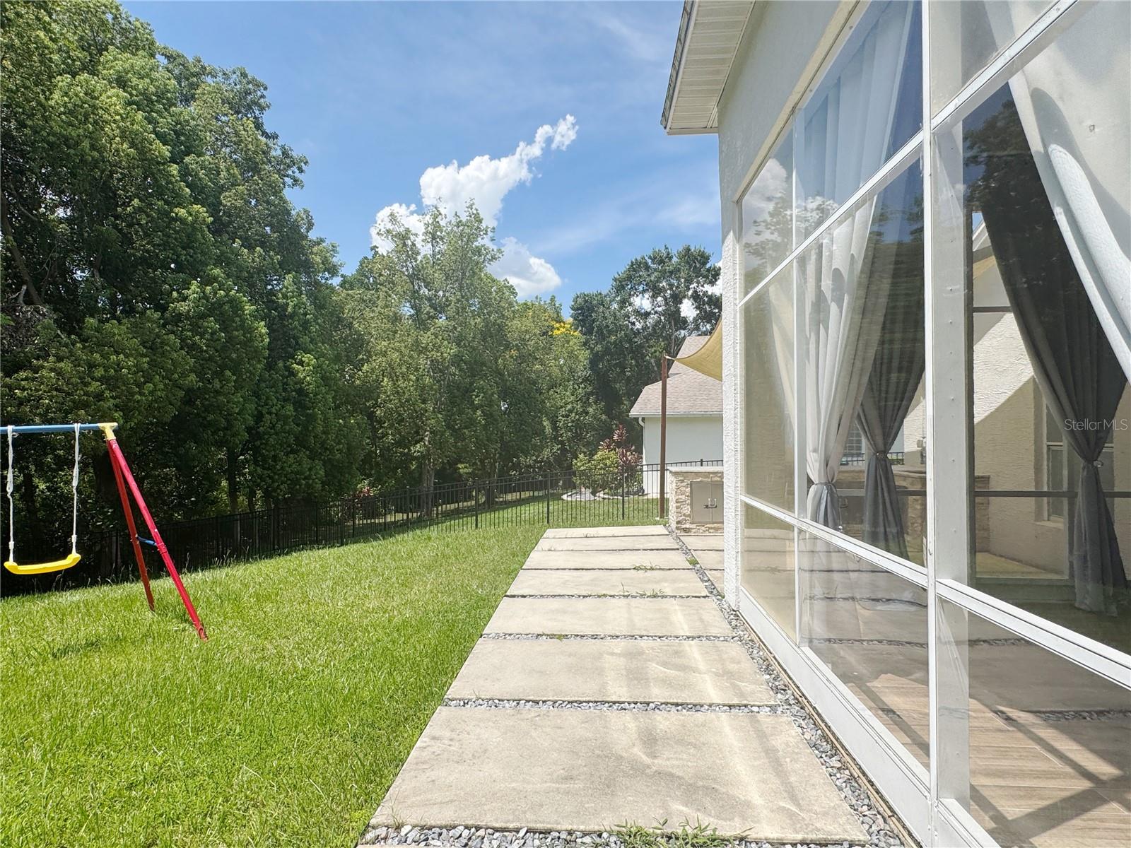 Image 40 of 45 For 824 Palm Cove Drive