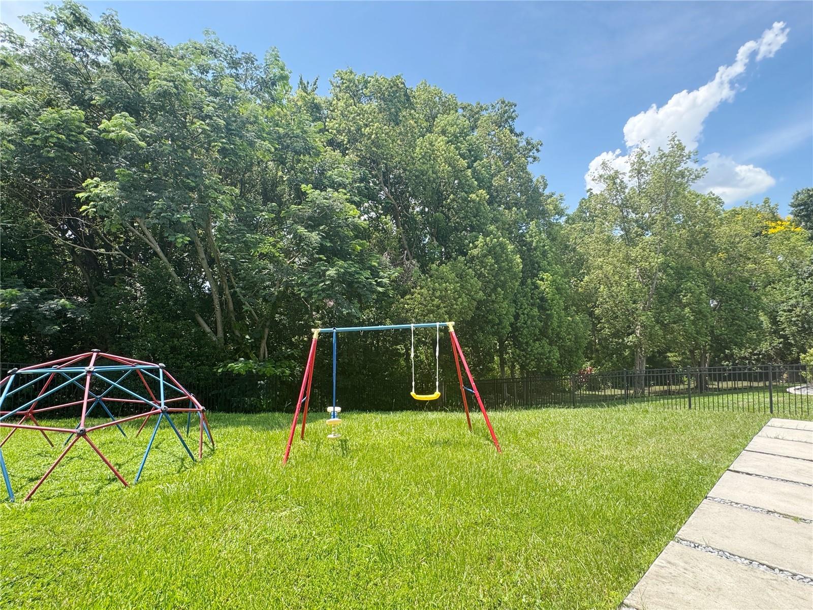 Image 45 of 45 For 824 Palm Cove Drive