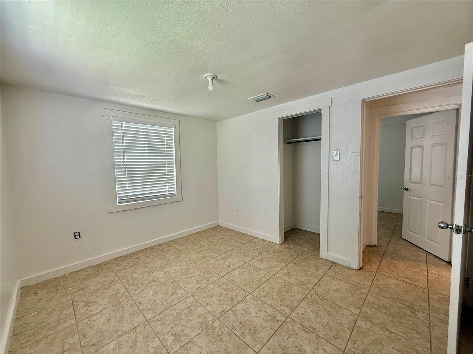 Image 8 of 11 For 1405 40th Street B