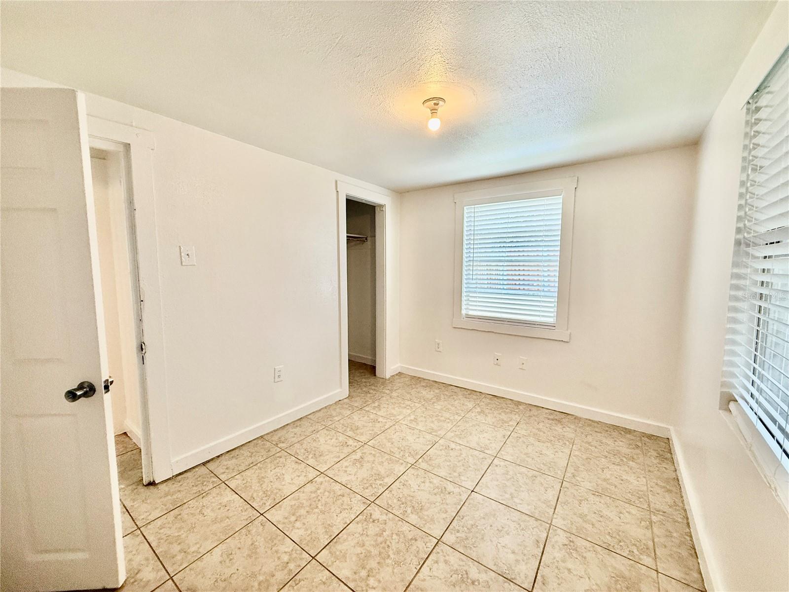 Image 9 of 11 For 1405 40th Street B