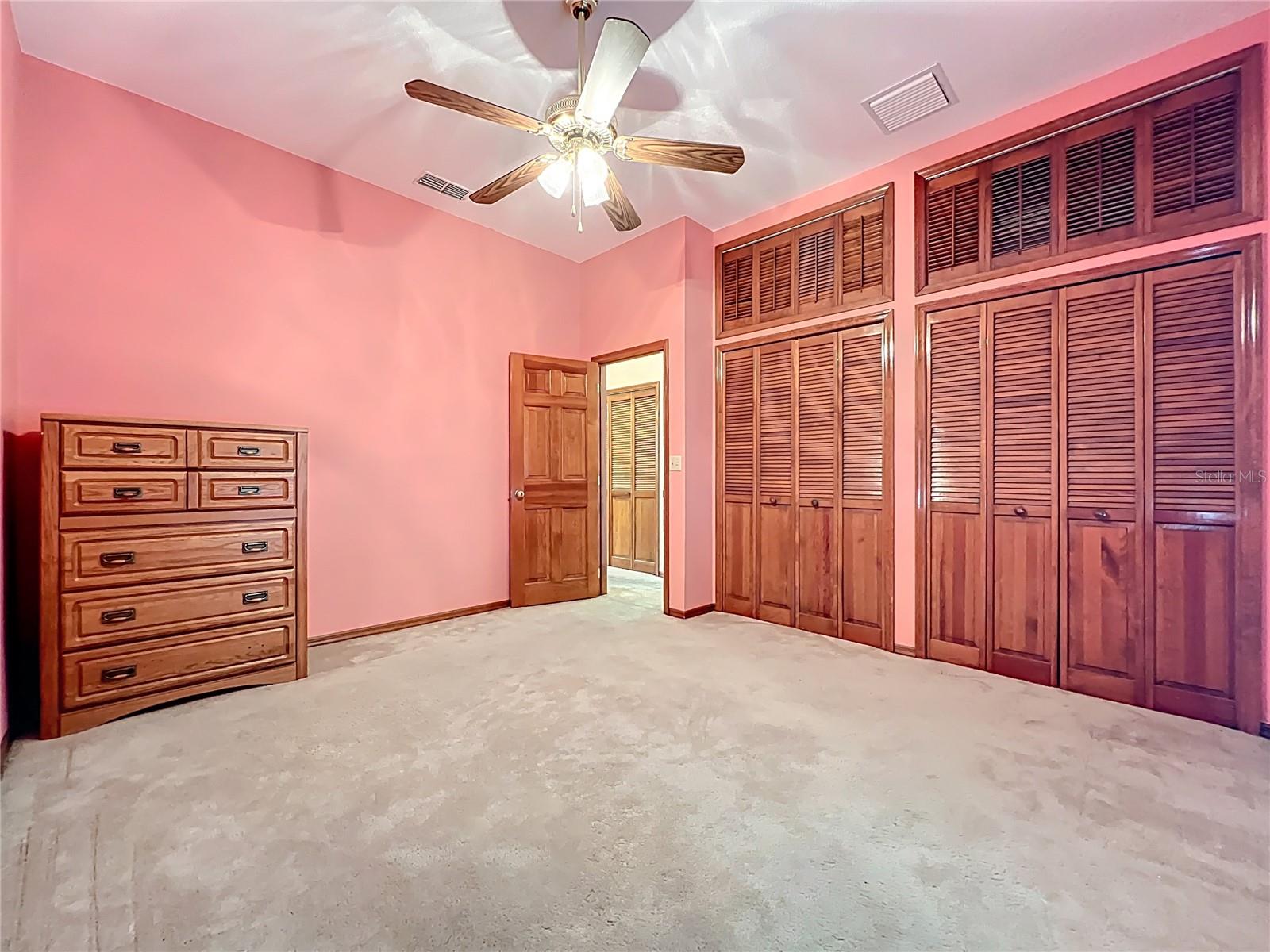 Image 16 of 42 For 7619 Lake Marsha Drive