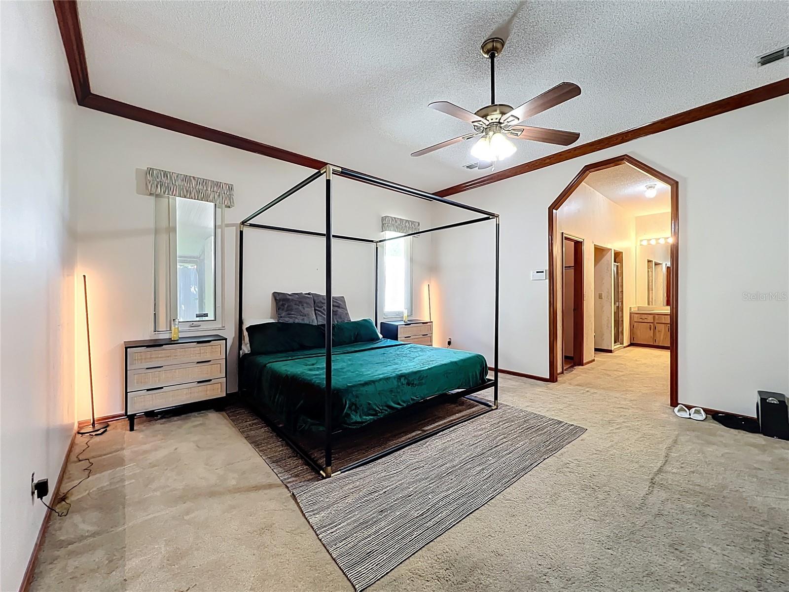 Image 22 of 42 For 7619 Lake Marsha Drive