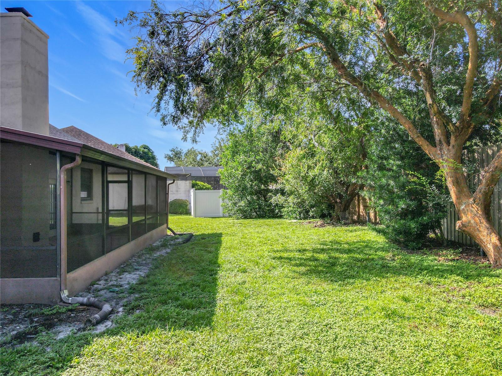 Image 37 of 42 For 7619 Lake Marsha Drive