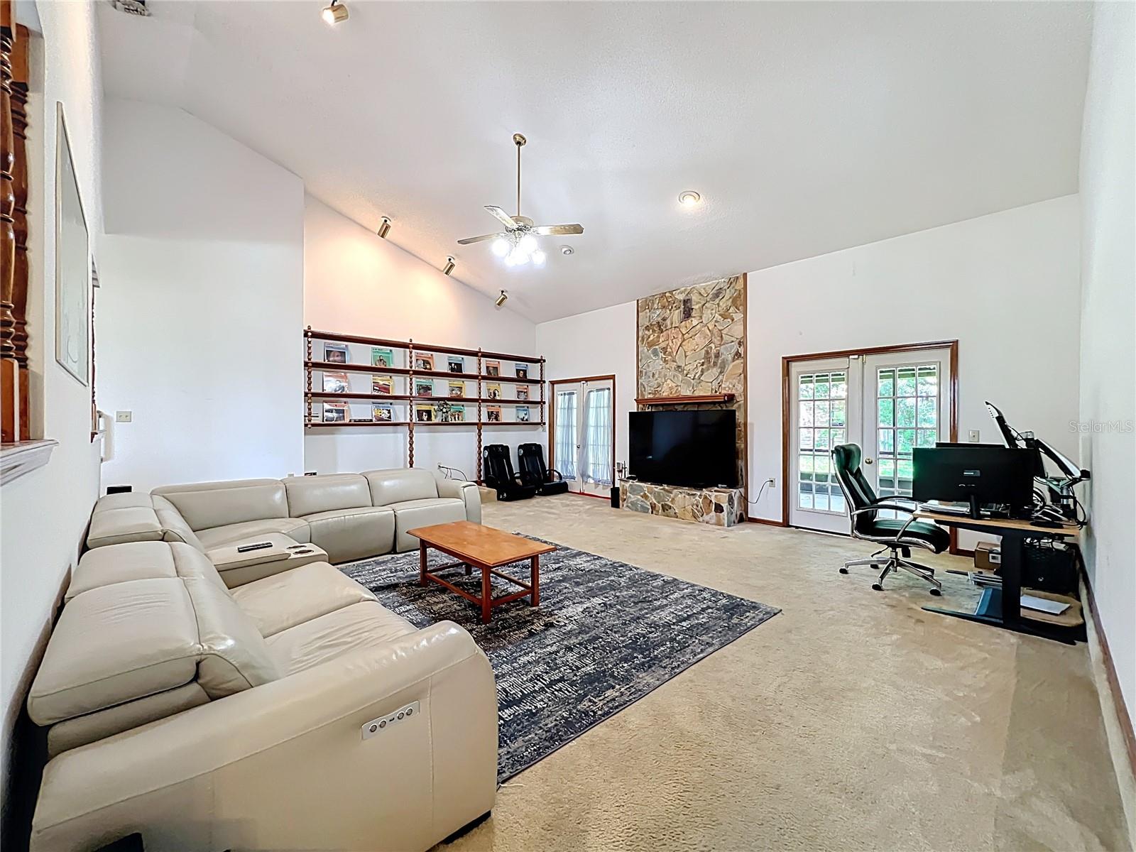 Image 5 of 42 For 7619 Lake Marsha Drive