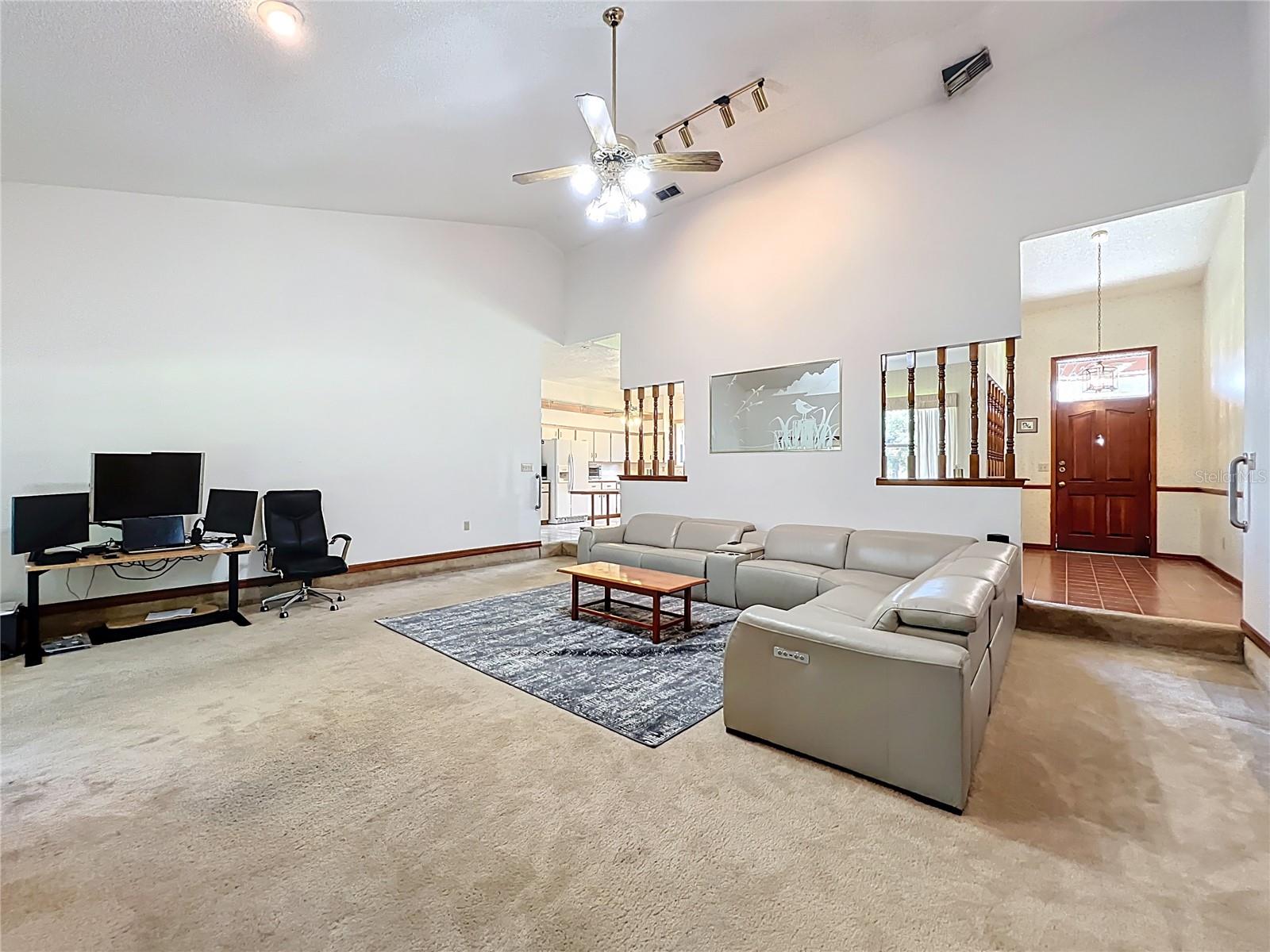 Image 7 of 42 For 7619 Lake Marsha Drive