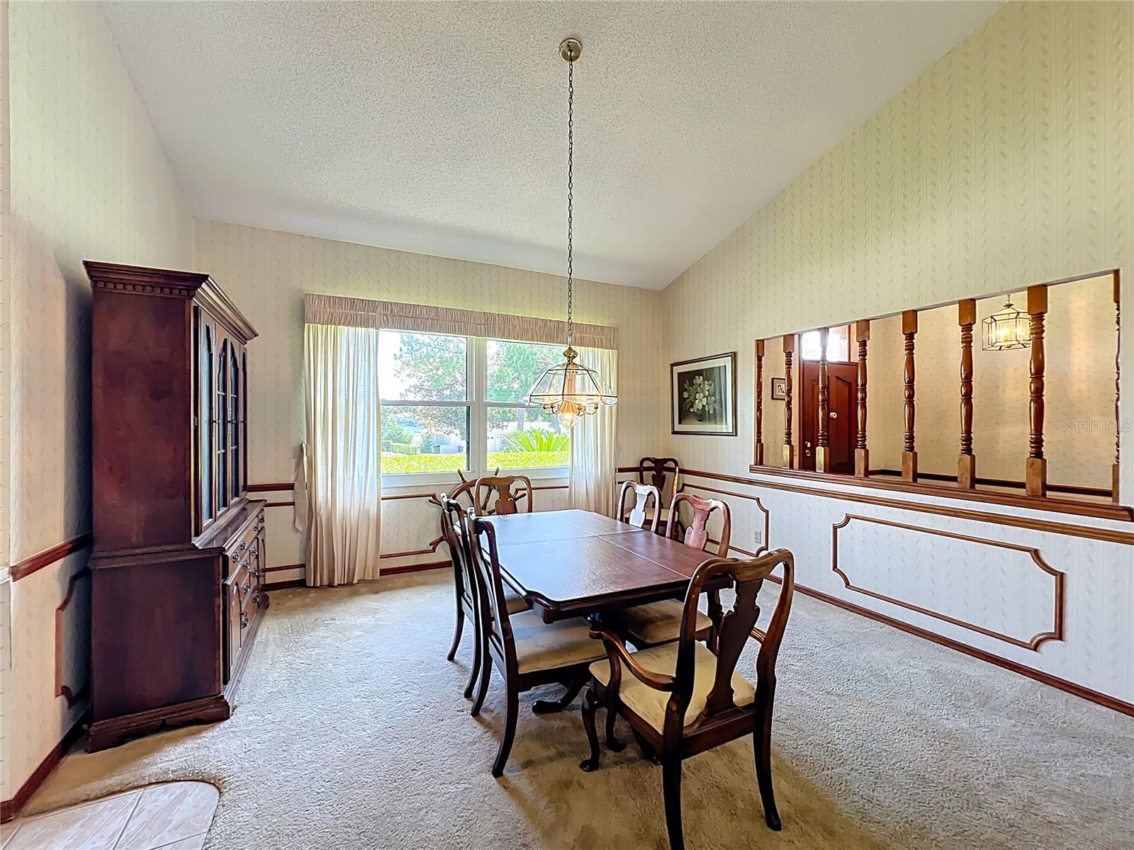 Image 9 of 42 For 7619 Lake Marsha Drive