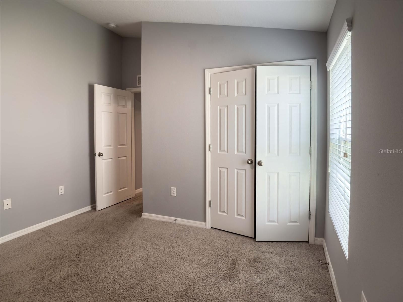 Image 11 of 45 For 5936 Slate Rock Drive