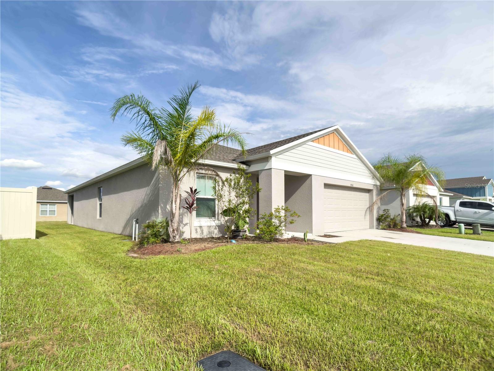 Image 4 of 45 For 5936 Slate Rock Drive