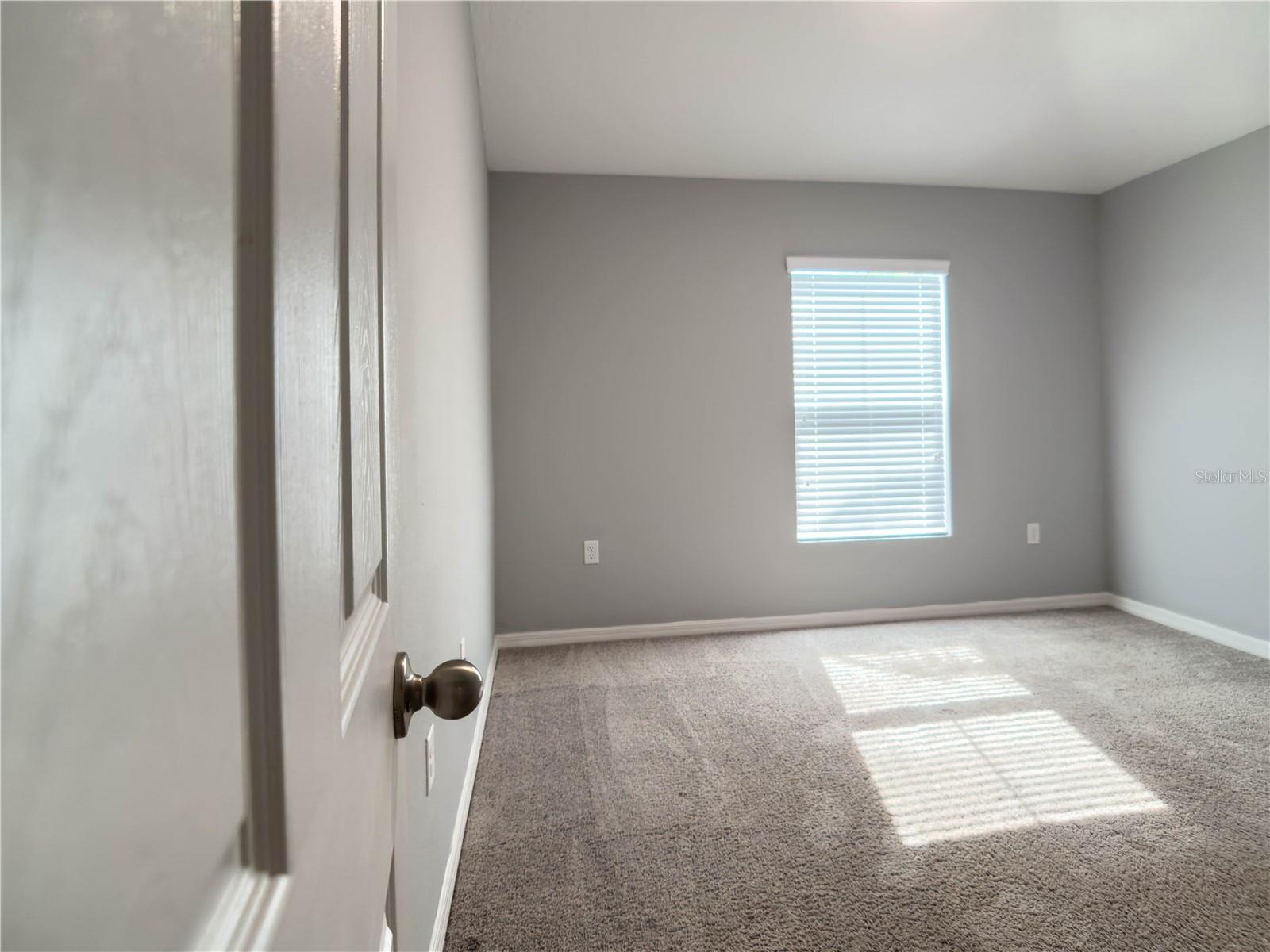 Image 6 of 45 For 5936 Slate Rock Drive