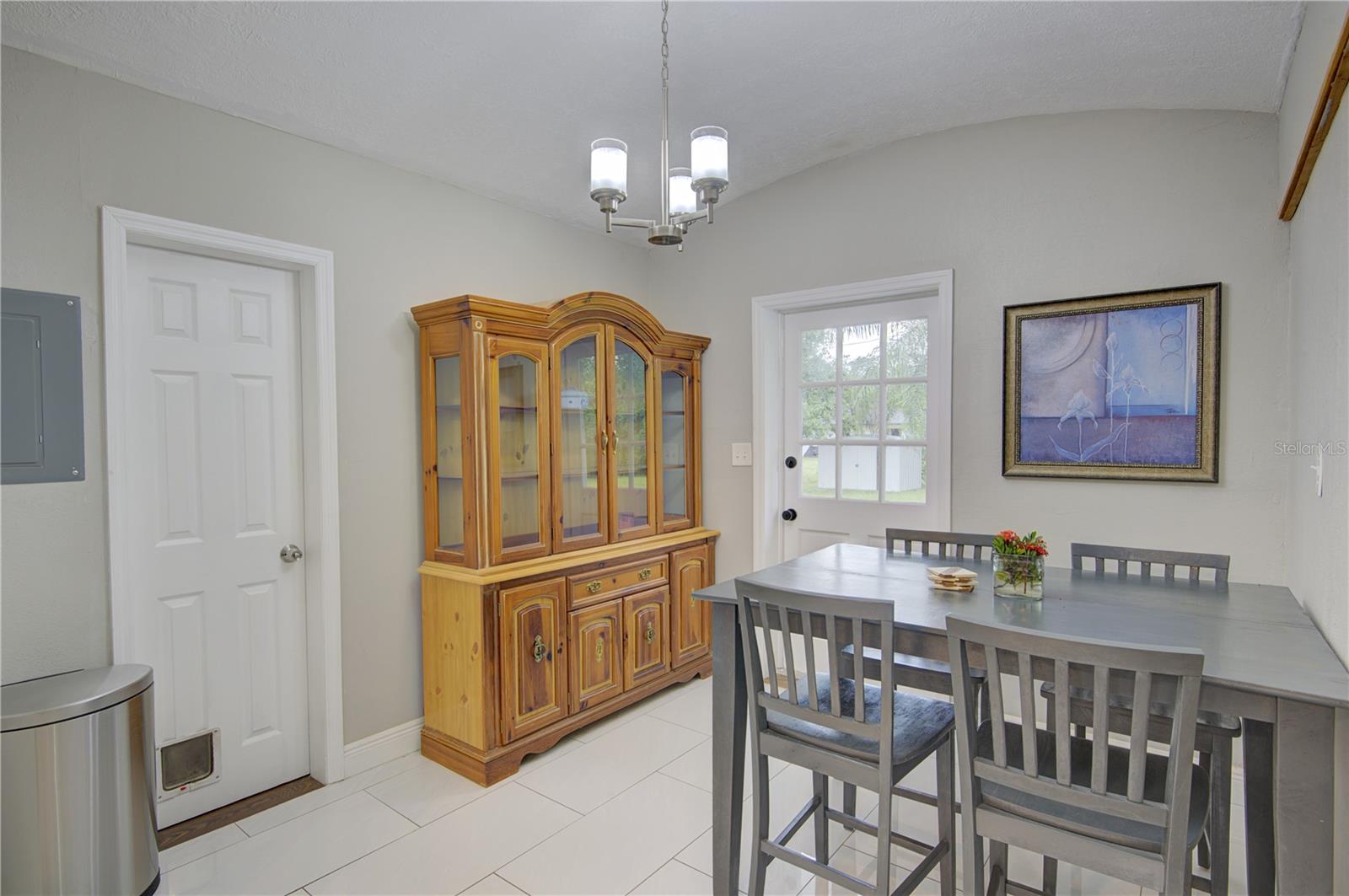 Image 17 of 32 For 220 Homewood Drive