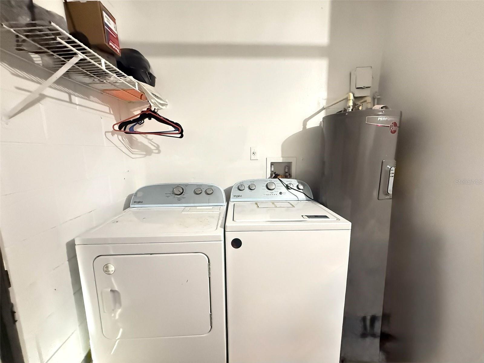 Image 21 of 24 For 992 Vista Palma Way