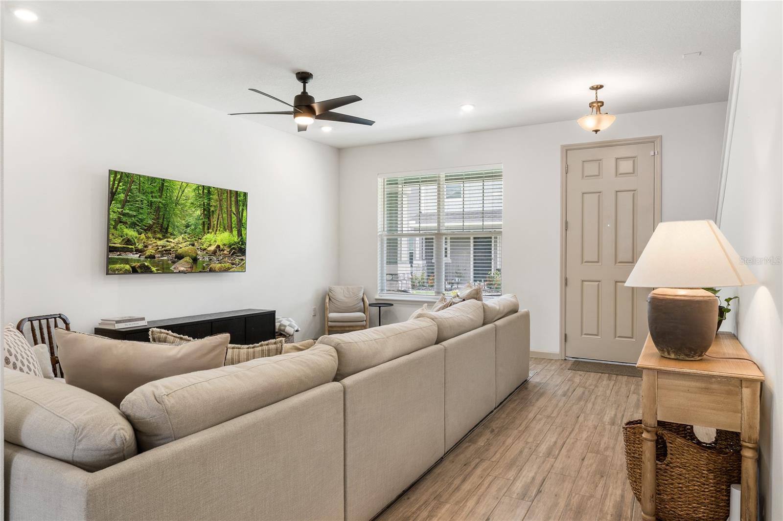 Image 4 of 36 For 627 Dogfish Lane