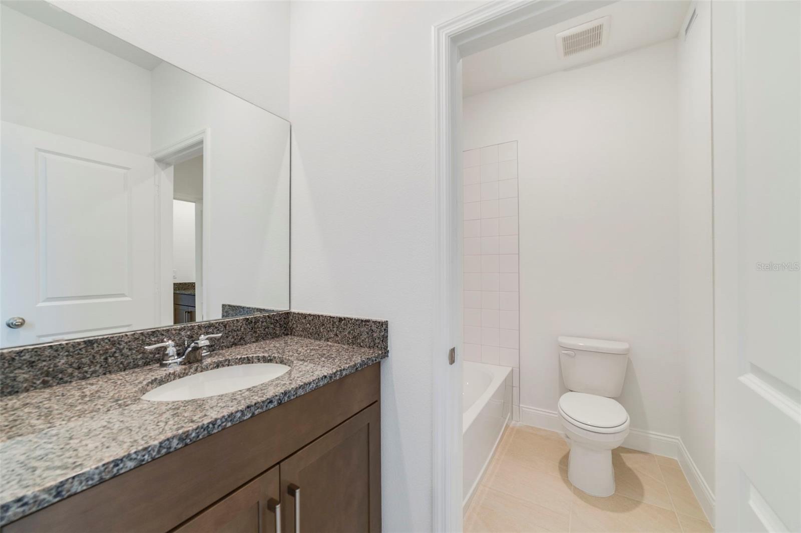 Image 30 of 35 For 657 Snowy Egret Court