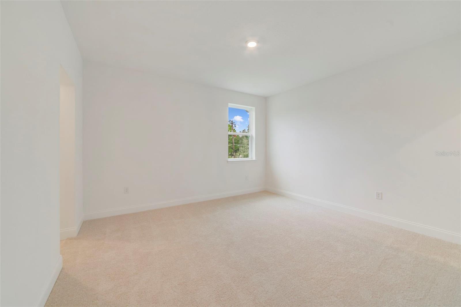 Image 33 of 35 For 657 Snowy Egret Court